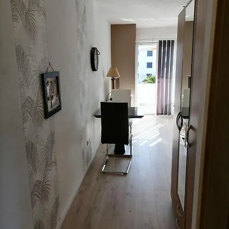 Fuzu Apartment *